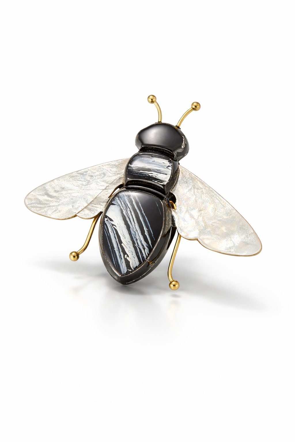 Bee brooch