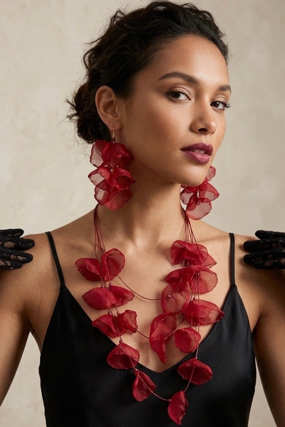 Red Bloom Necklace