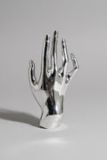 Liquid hand brooch